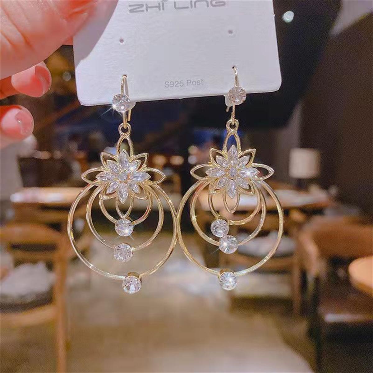 

Luxury Fashion Purple Zircon Flower Drop Earrings For Women Temperament Elagant Crystal Floral Dangle Earring Wedding Jewelry