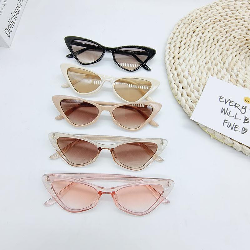 7pcs Fashion PC Hiphop Cat Eye Sunglasses Wiper Shades Aesthetic for Women Eyewear Clout Glasses
