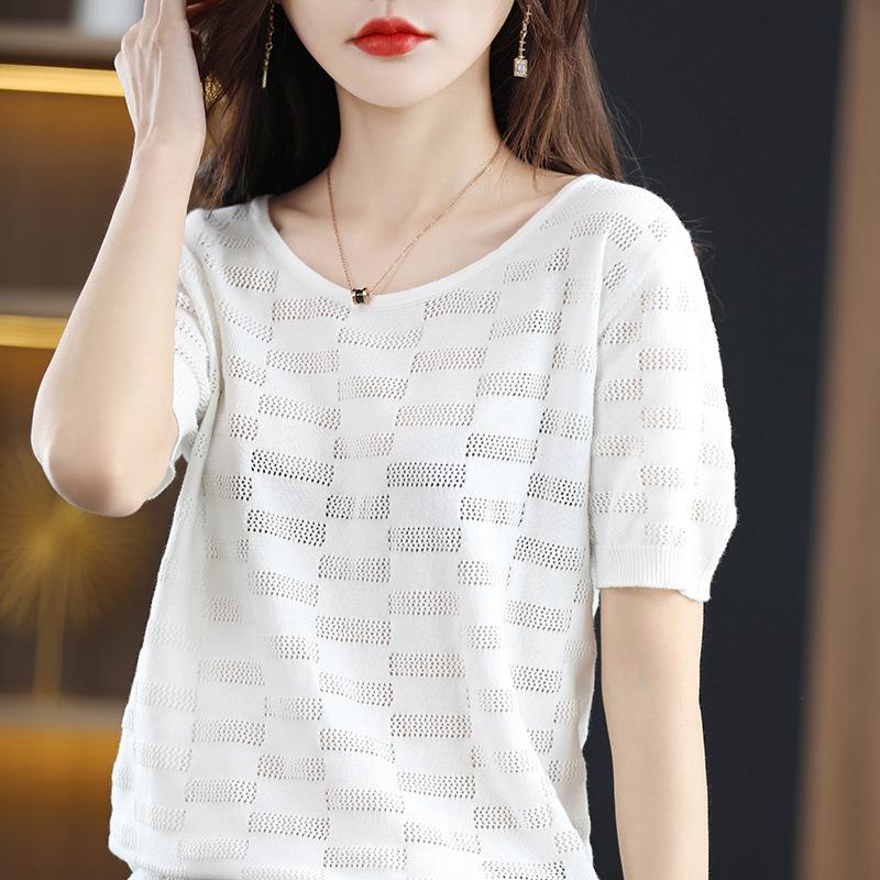 Letni T-shirt z krótkim rękawem z czystej bawełny dzianinowy dla kobiet z okrągłym dekoltem wkładany luźny casualowy ażurowy kwiat szydełkowy koszulka bazowa z krótkim rękawem