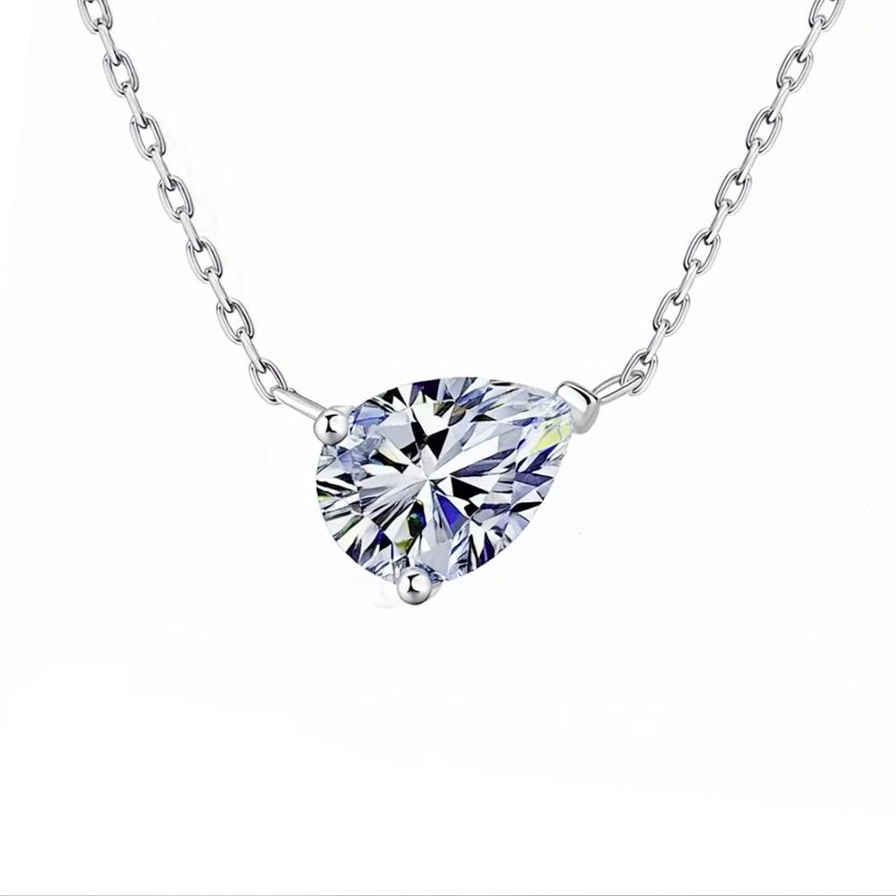 Minimalist Sterling Silver Teardrop Moissanite Pendant Necklace with Clavicle Chain – Elegant, Versatile Design 1ct Moissanite Necklace