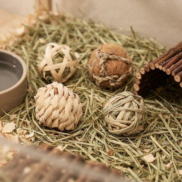 Lot de 4 balles naturelles a grignoter 5 cm pour rongeurs