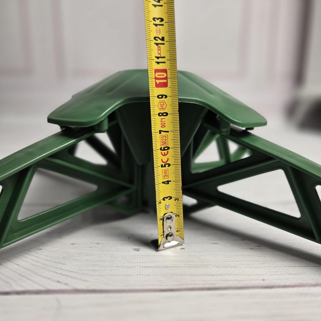 Stand For An Artificial Christmas Tree