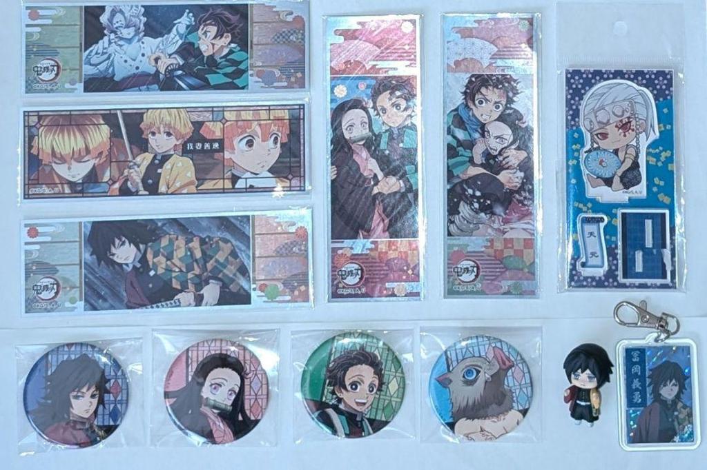 [USED] Rare Demon Slayer Cards, Stickers, Badges, Acrylic Stands, Figures, China
