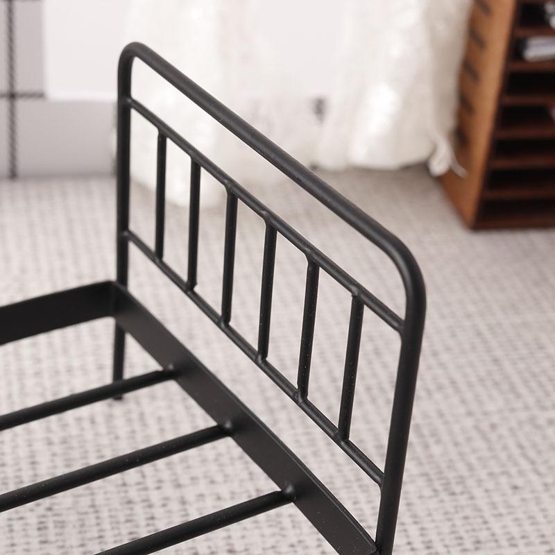1Pcs 1:12 Dollhouse Miniature Iron Doll Bed Model Mini Doll Furniture Simulation Bed Bedroom Diy Accessories Toys