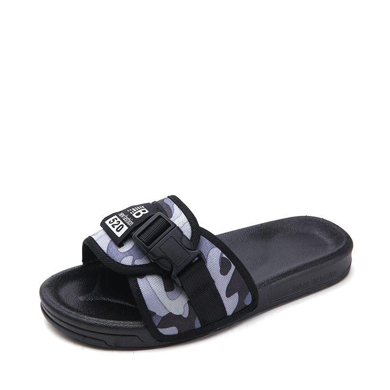 

Поліуретанові гірки Літні трендові тапочки для пар Чоловічі спортивні босоніжки проти запаху Повсякденне взуття Жіноче взуття з м’яким низом Пляжне взуття з пісочним мафіном 46 сірий