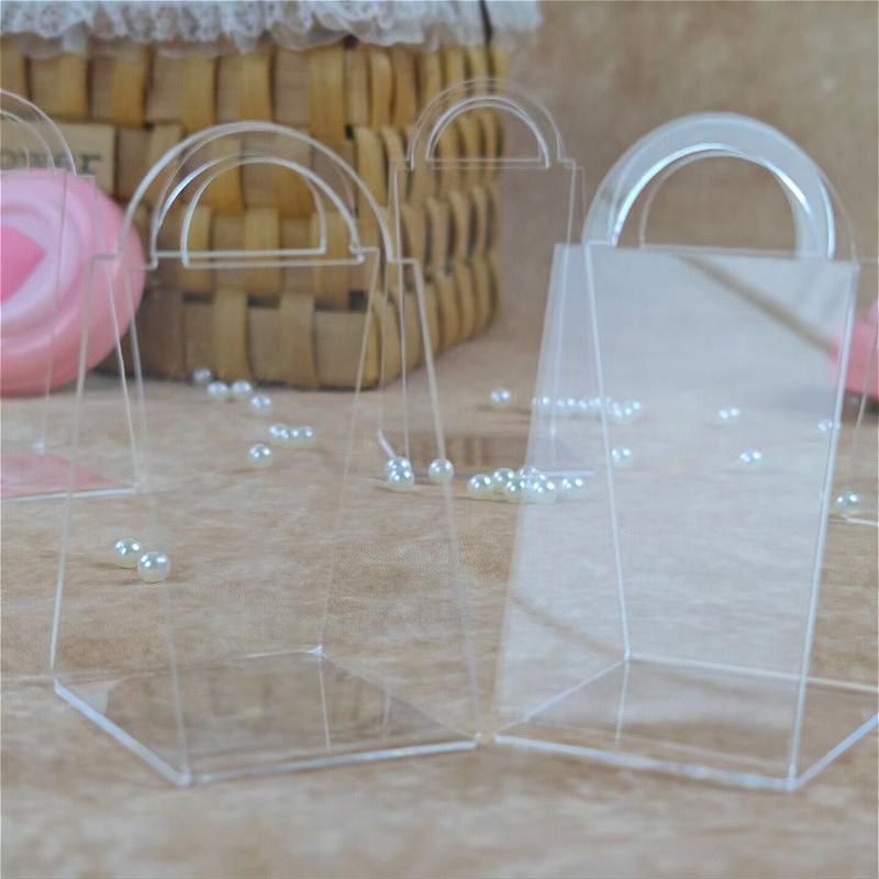 

13 Piece Wedding Party High-end Table Arrangement Plastic Triangular Handle Basket Gift Box Transparent Acrylic Candy Box Bags Holiday Gift Basket 9x4.5x5.5cm 13pcs