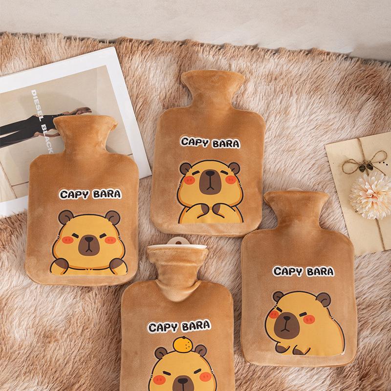 300/500/1000ml Niedliche Cartoon Capybara Heißwasserflasche Wasserfüllung Kleine Tragbare Studentenhandwärmer Niedlicher Weicher Warmwasserbeutel