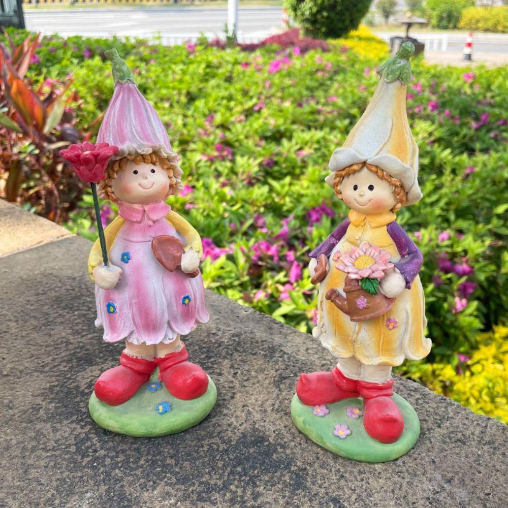 2pcs Cute Garden Couple Sculpture Resin Miniatures Figurine Boy and Girl Statue  Flowerpot