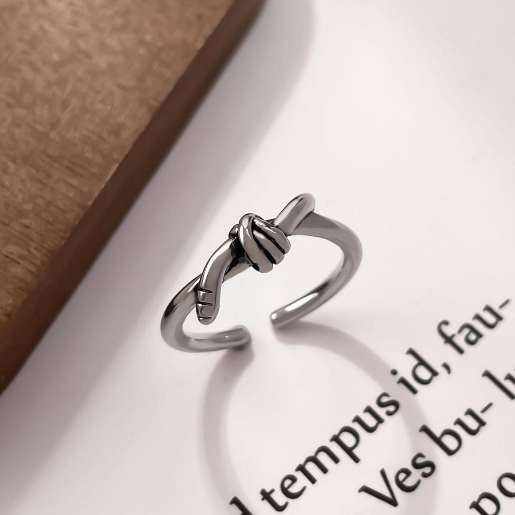 Thai Silver Retro Knotted Adjustable Ring for Women - Elegant, Versatile, and Trendy Design