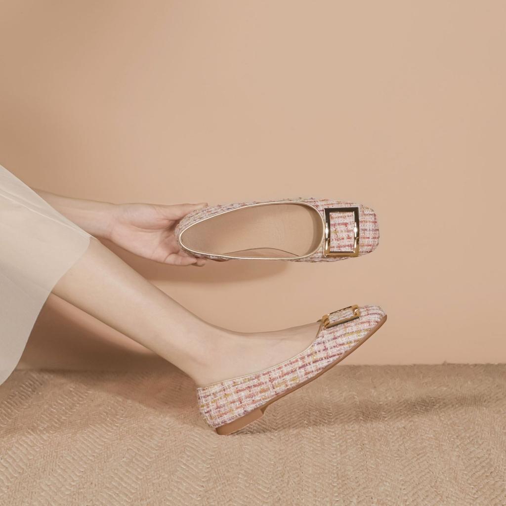 Sapatos femininos Huizhou solas macias não cansam, pés confortáveis, sapatos baixos versáteis fivela quadrada diários versáteis sapatos casuais salto grosso único s