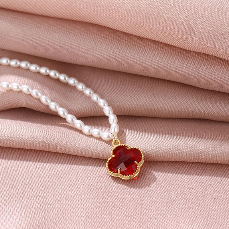 Four-Leaf Clover Pearl Necklace Women'S High-Value Retro Trend Versatile Exquisite Collarbone Chain