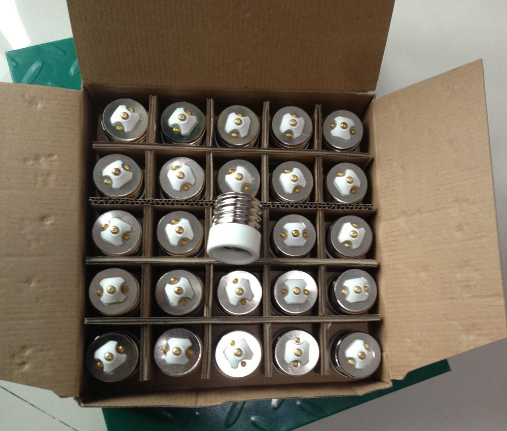 E27 To E40, E40 TO E27 Porcelain High Temperature Resistant Plastic Lampholder LED CFL Halogen Light Socket Bulb Base Adapter
