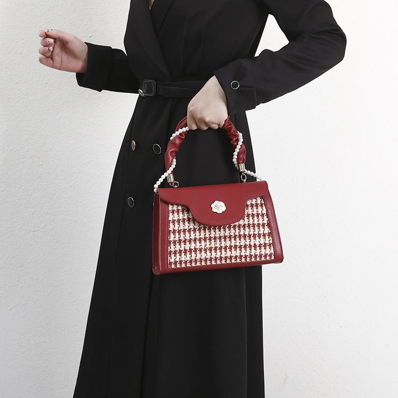 Elegant Wedding Bag for Women 2024 New Houndstooth Pattern Crossbody Handbag Underarm Bag Niche Red Bridal Wedding Bag