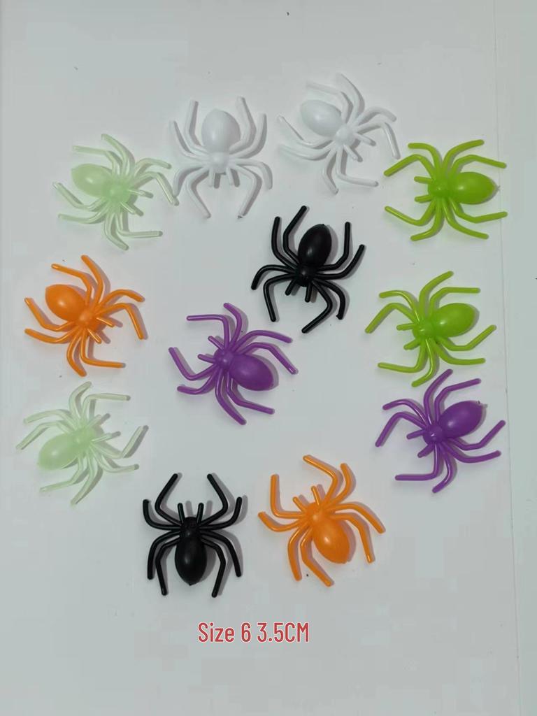 12 Black Luminous Small Halloween Prank Spiders