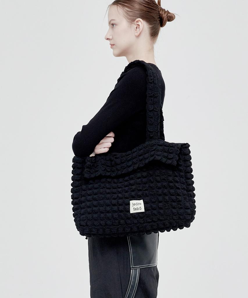 Jedrefeb5 Croffle Shoulder Bag Black