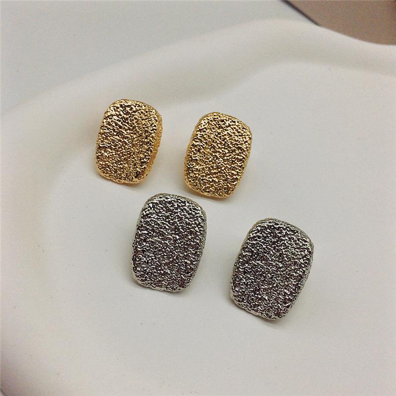 

Retro Metal Ear Clip Earrings Simple Without Pierced Earrings for Women