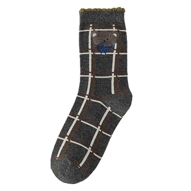 

Women s Cute Bear Embroidery Lace Mid-Calf Socks - Autumn/Winter Trendy Style One Size