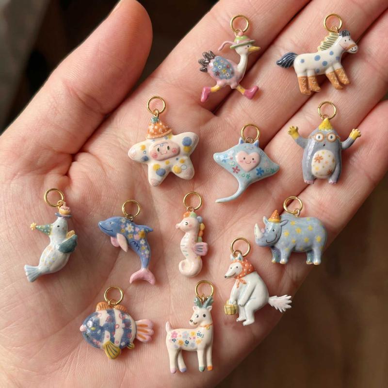 Cute Hand Painted Ceramic Animal Pendants Lovely Cartoon Designs Perfect For Diy Jewelry Making Necklace Bracelet Crafts