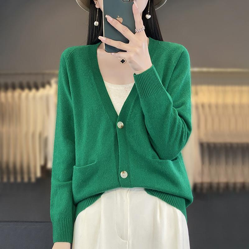 24 Autumn and Winter New Models with Pockets Cardigan Jacket Women's Loose Bottoming Knitted Sweater Single-breasted V-neck Sweater