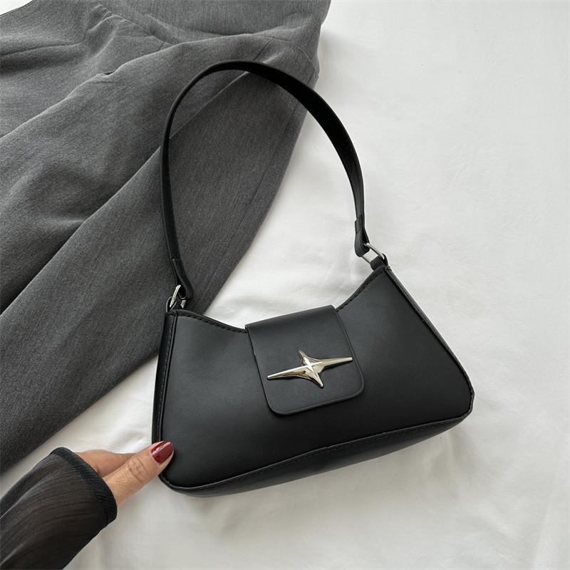 Chic Fashionable Large Capacity Shoulder Bag Women 2023 Autumn New Trend Retro Commuter Underarm Bag Female