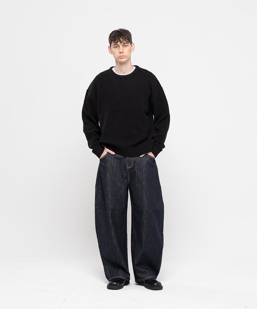 CHAMBROS Round Neck Hazzi Oversized Knit [Black]