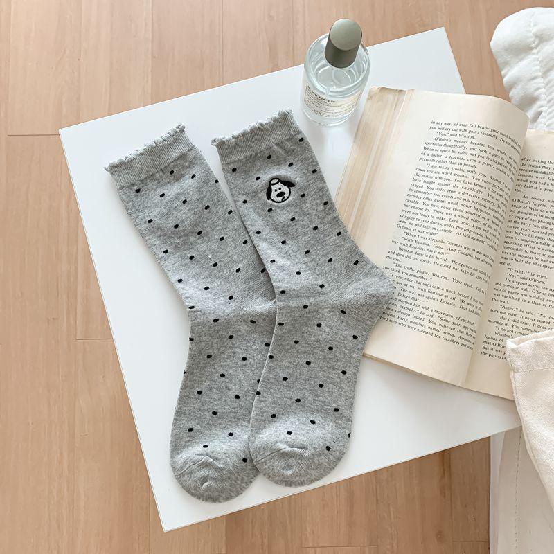Japanese Style Women's Mid-Length Dot Puppy Embroidered Cotton Socks - Breathable & Sweat-Absorbent for Autumn & Winter