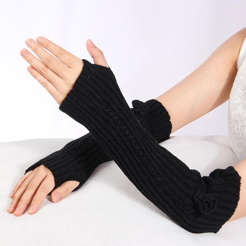 

Unisex Woolen Half-Finger Knit Arm Warmers: European & American Style for Autumn/Winter One Size