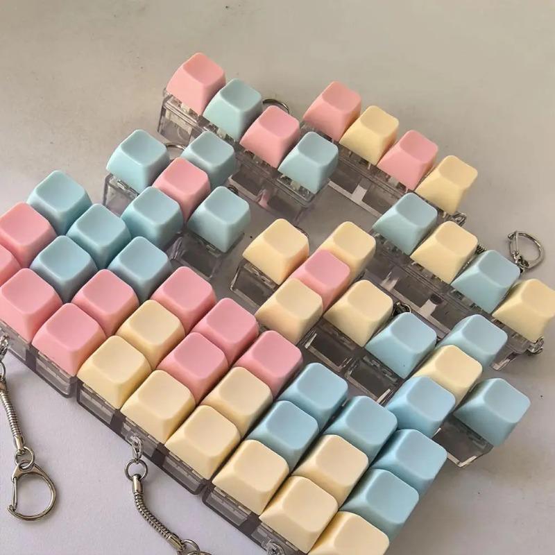 Fidget Decompression 1/4/5/9 Keyboard Key Anti Stress Finger Keyboard Games for Adults Antistress Male Female Keychain