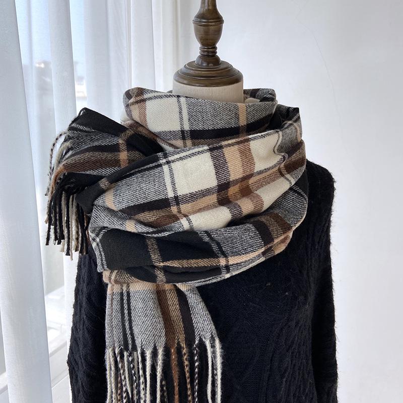 Korean-Style Plaid Scarf for Women, Autumn/Winter 2023; Versatile, Warm Tassel Shawl.