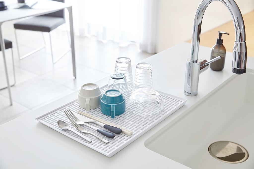 Yamazaki Jitsugyo Wide Glass & Mug Stand White Approx. W42.5 X D30.7 X H1.5cm Tower Drainer Glass Stand 3328