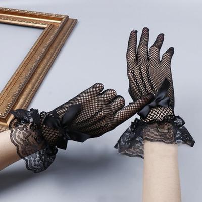 Kızlar Lolita Dantel Hollow Out Eldivenler Kadın Töreni Etiketi İnce Örgü Eldivenler Gotik Punk Seksi Eldiven Siyah Beyaz Yumuşak Elastik