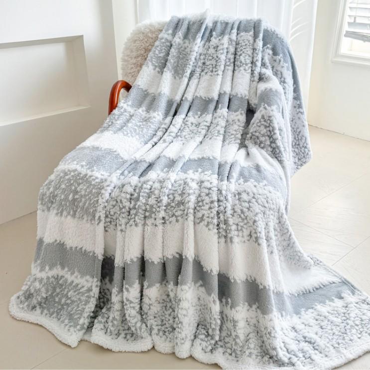 1pcs Soft Cozy Throw Blanket Warm Flannel for Sofa Office Shawl Bedroom Camping Travel with Dual Color Jacquard Cover Blankets Air Conditioning Quilt
