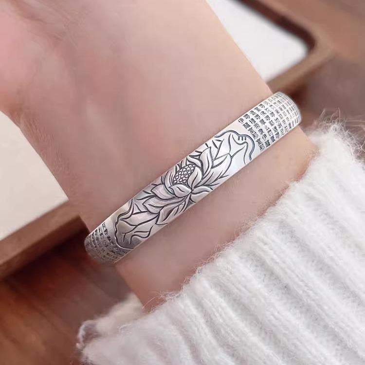 Thai Silver Heart Sutra Lotus Jackfruit Bracelet - Black Lotus Openwork Design