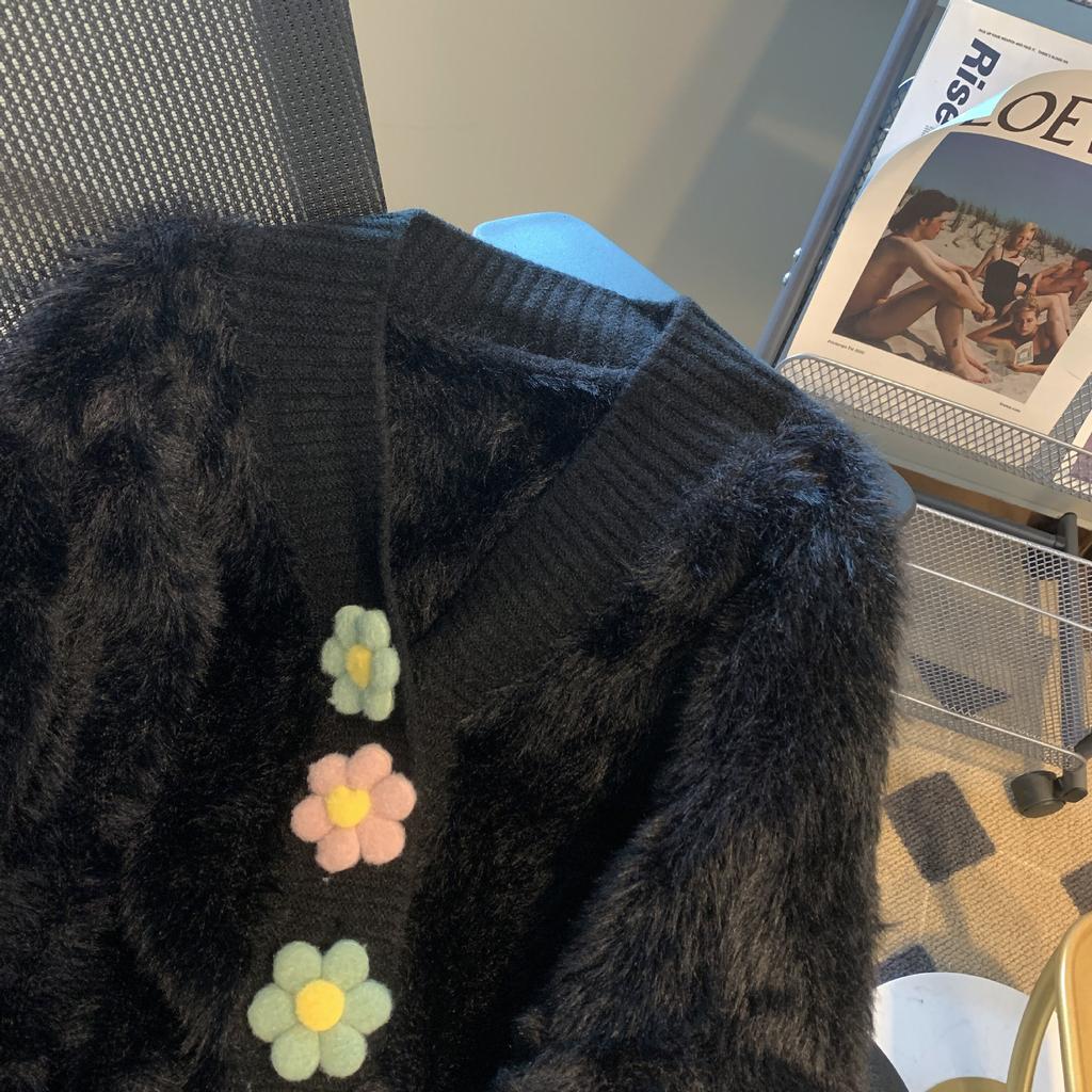 Jarní a podzimní pletený kardigan Imitace norkové fleecové mikiny Sladká barva bonbónu Květinový design Módní Malý invazivní temperament Dámský kabát