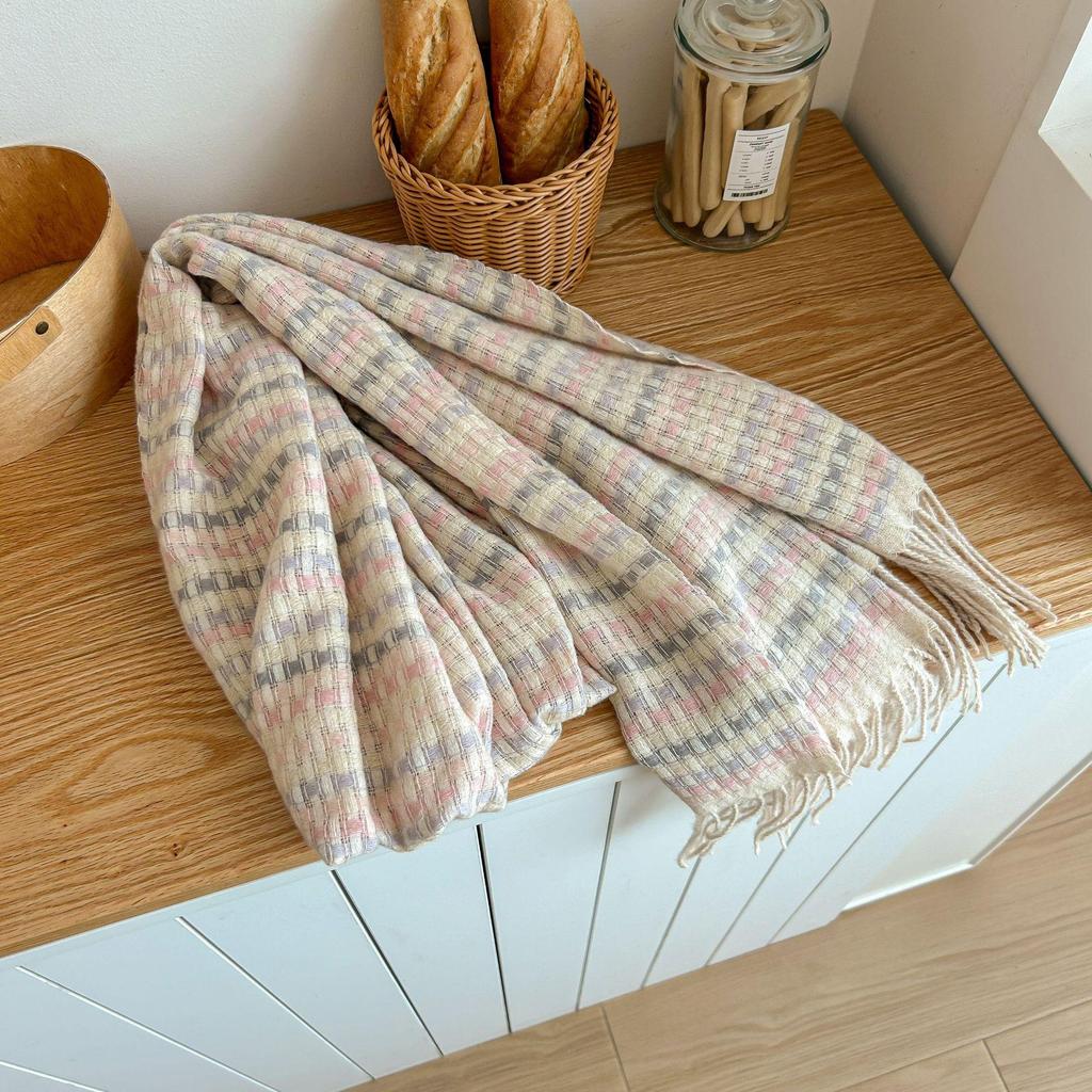 Tonglu Women's Mohair Winter Scarf: Black & White Plaid, High-End, Thick & Warm Neck Warmer