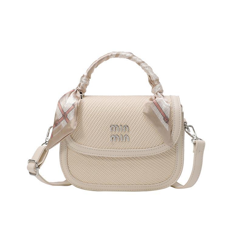 

2025 Women s High-End Versatile Handheld Saddle Bag - Textured Single Shoulder & Commuter Crossbody Design белый