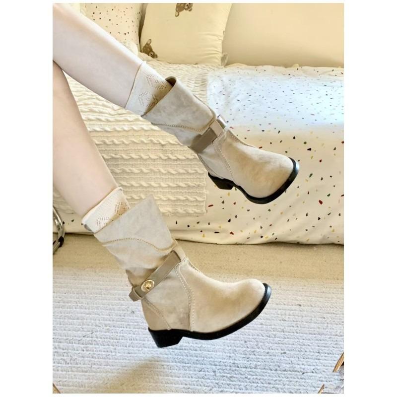 

Ботильоны на толстом каблуке с пряжкой, женские ретро замшевые ботинки Мартин на одной педали, огромная удобная прибавка в росте, тонкие рыцарские ботинки 40 бежевый