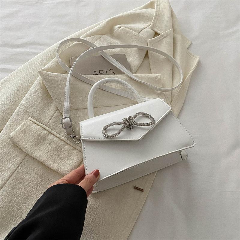 Gentle Fashion Simple Temperament Handbag Early Spring Versatile Shoulder Messenger Bag Small Square Bag Women