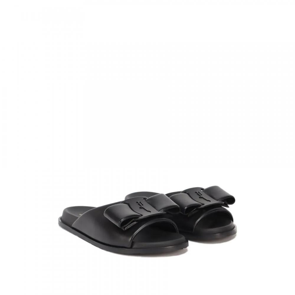 Salvatore Ferragamo Ferragamo Slide Black
