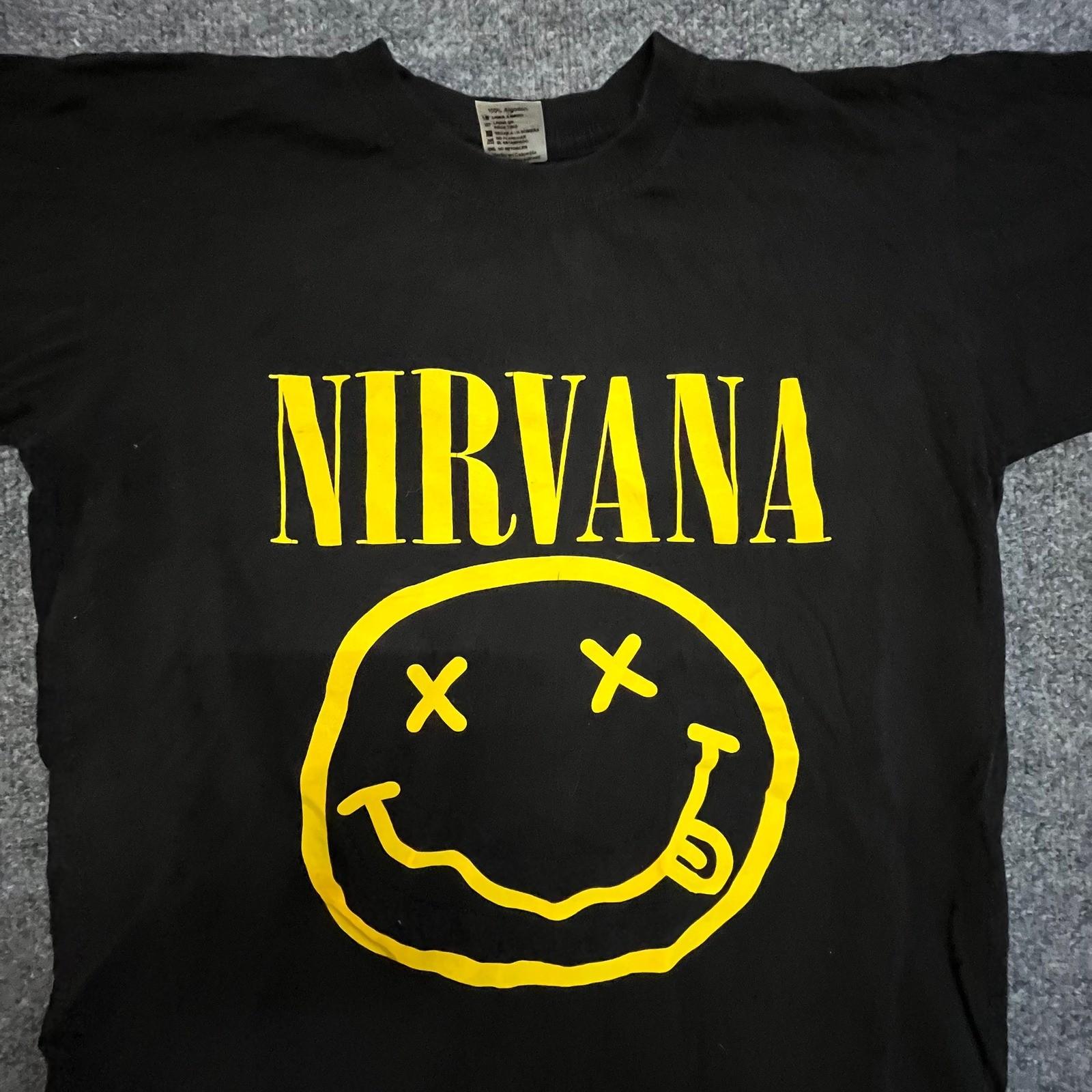 Nirvana T-Shirt Mens Size S Black Smiley Face Logo Graphic Short Sleeve Grunge XXXXL