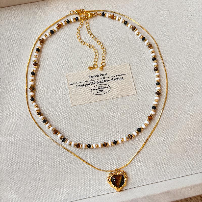 2025 Retro Tiger Eye Necklace: Elegant, Versatile Clavicle Chain with a High-End Luxury Feel