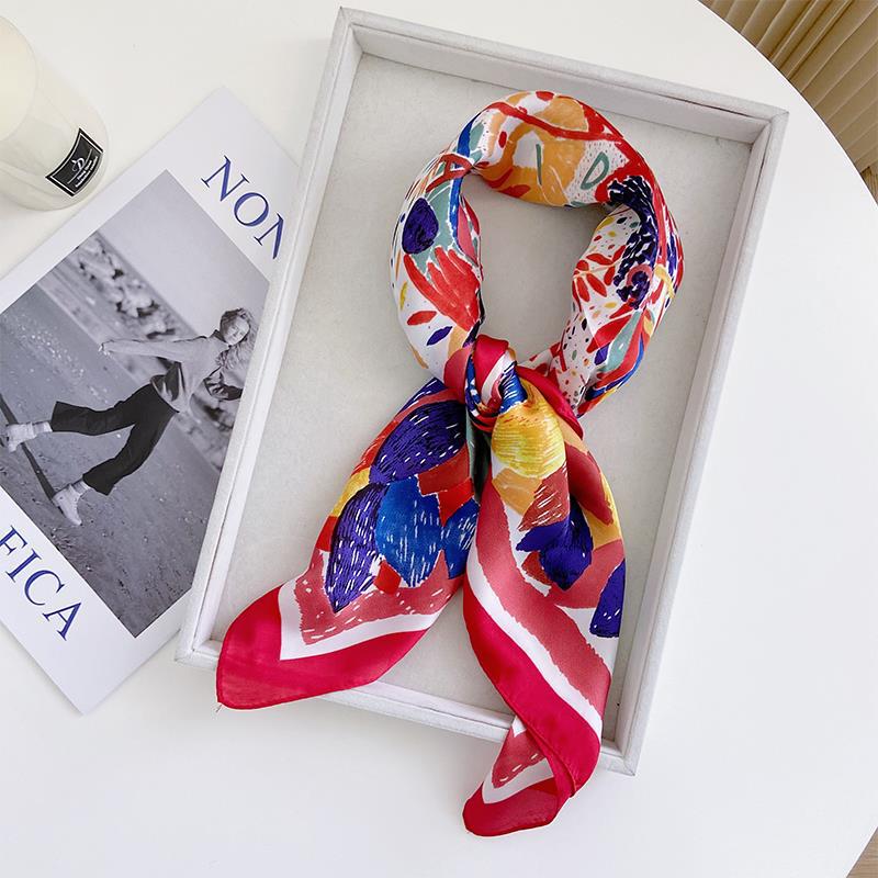 Luxusdesign Paisley-Druck Kleiner quadratischer Schal Simulierte Seide Dünner Halsschal Reifer Stil Sonnenschutz Kopftuch für Frauen