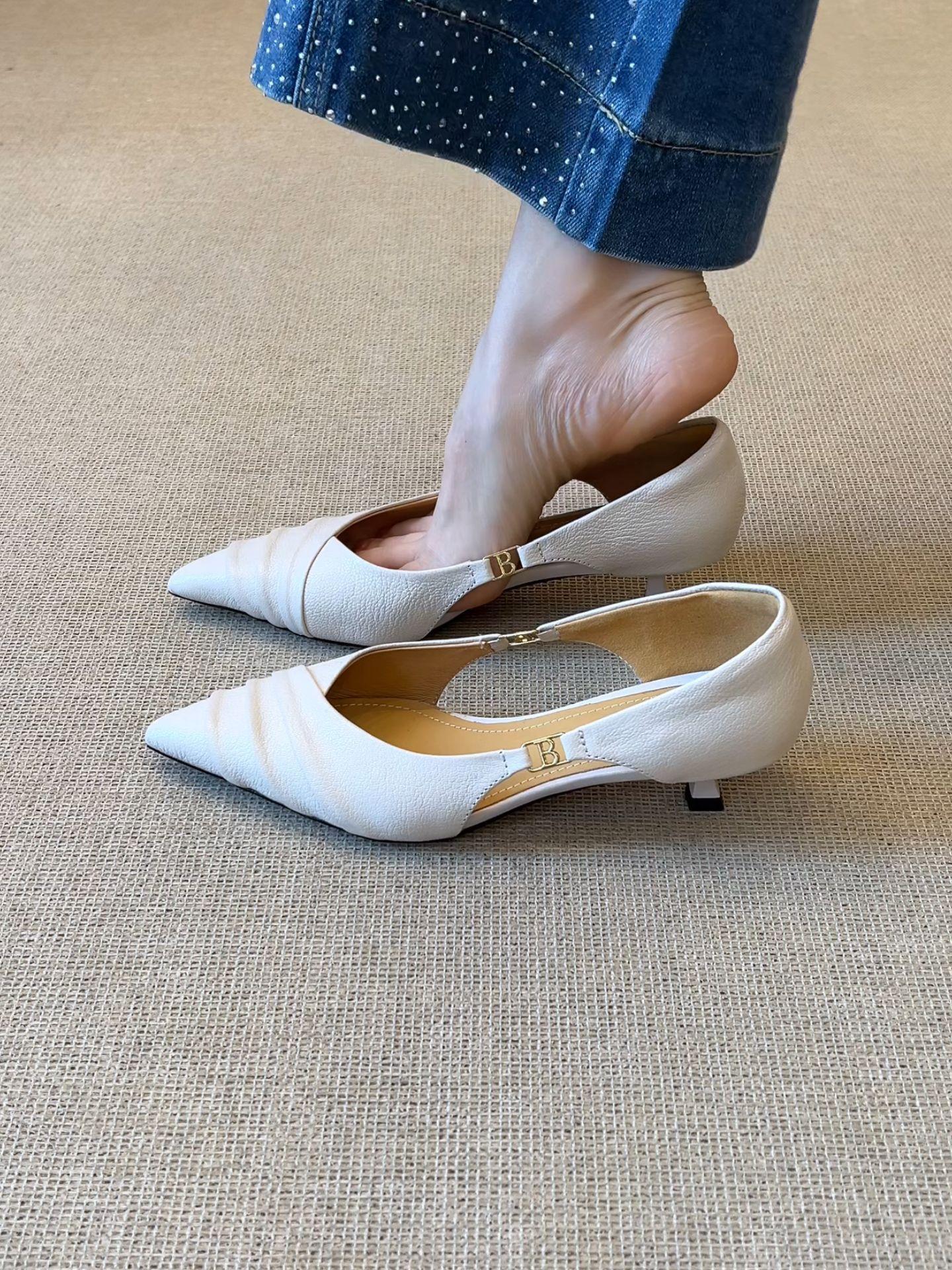 

Версия из овчины~ 2025 новые туфли-лодочки в французском ретро-стиле с острым носком и тонким каблуком, женственные, повседневные, универсальные, на высоком каблуке, женские 35