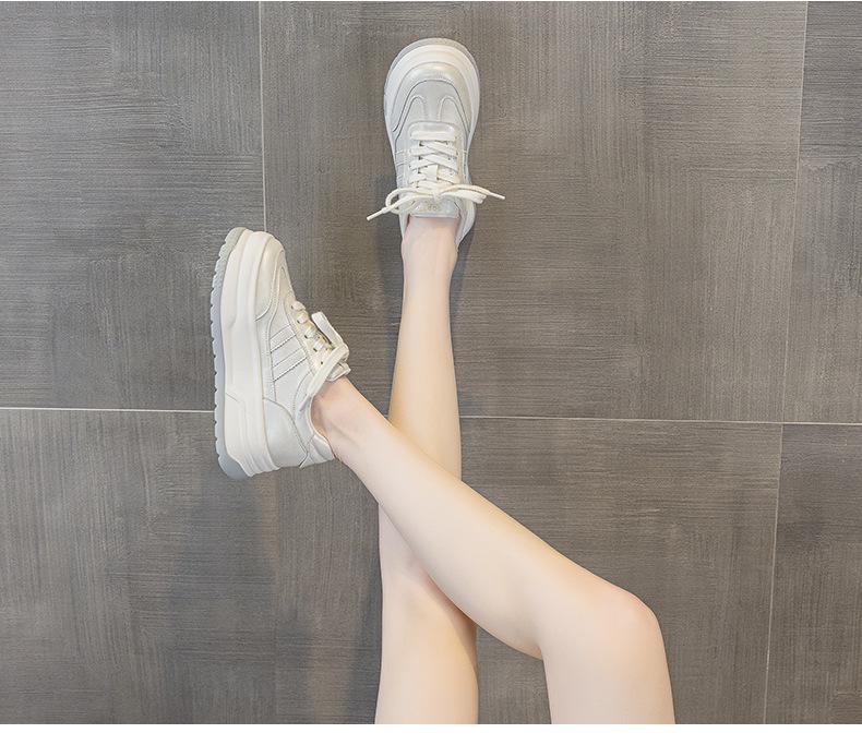 Damen Trendige Weiße Sneaker mit Dicksohle - Lässige Vielseitige Frühjahr 2025 Mode Board Schuhe