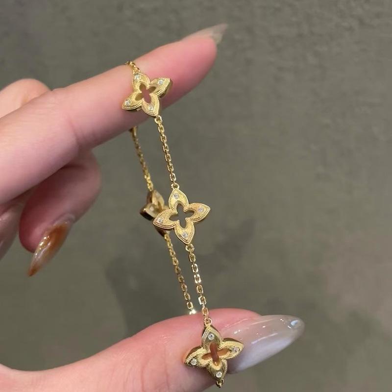 Zirkon Glücksklee Blume Armband Leichter Luxus High-End Mode Vielseitiges Armband Neuer Schmuck