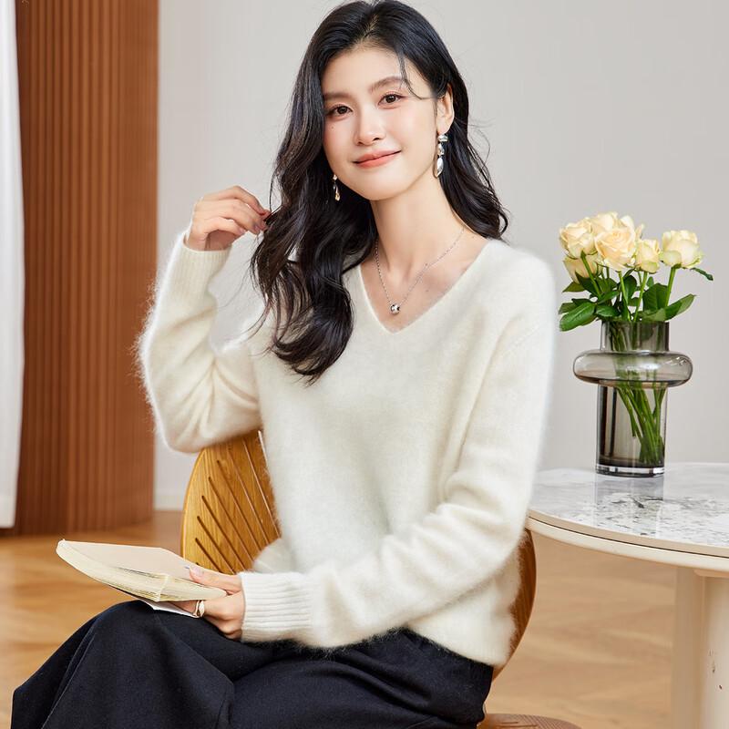 Women's Luxury V-Neck Brushed Cashmere Blend Sweater