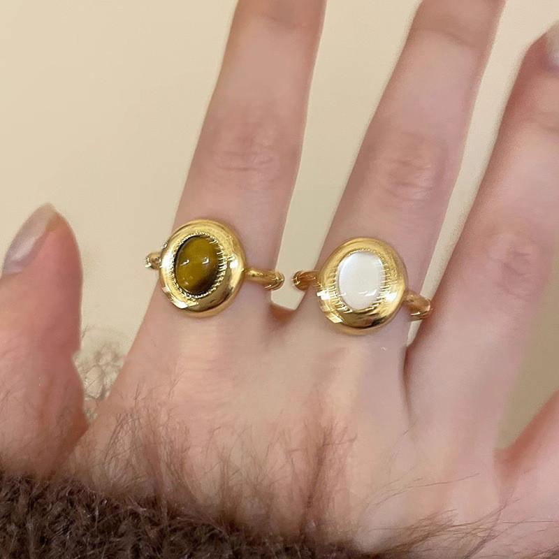 2024 New Stylish Geometric Open Adjustable Copper Tiger Eye Ring For Women