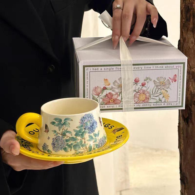 Retro Oil Painting-Like Hydrangea Coffee Cup And Saucer Set, Afternoon Tea, High-End Exquisite Gift Box, High-End Souvenirs 260ml