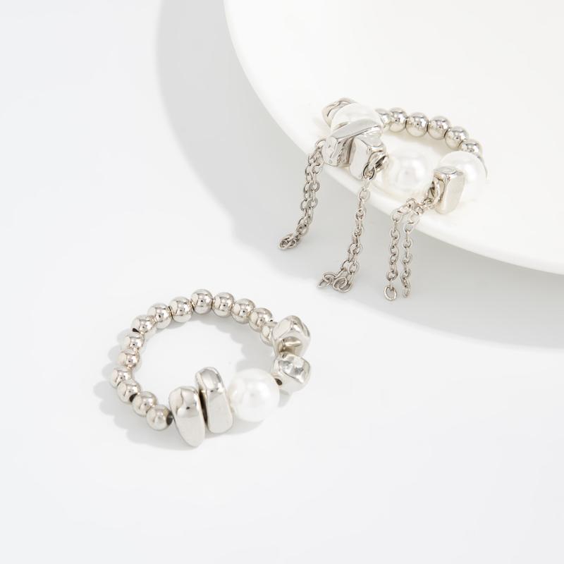 

2Pcs/Set Creative Irregular Ccb Imitation Pearl Rings Women Vintage Metal Tassel Finger Ring Jewelry 2pcs