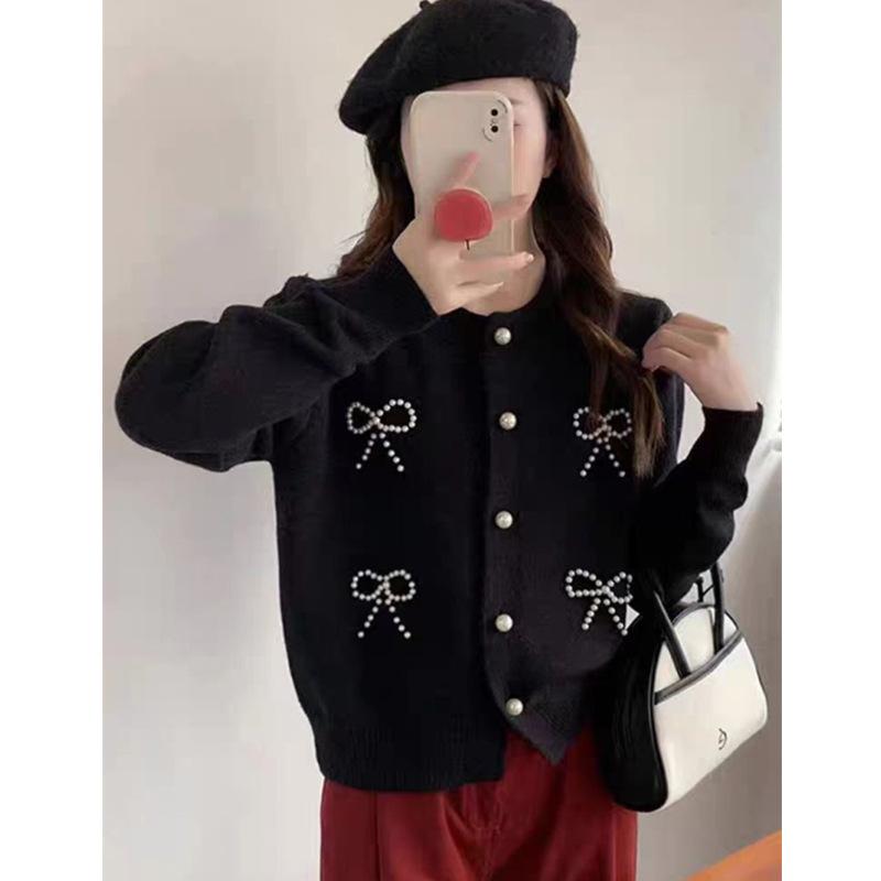 Retro beaded bow button sweater winter Hong Kong style crew neck knitted sweater versatile stacked coat